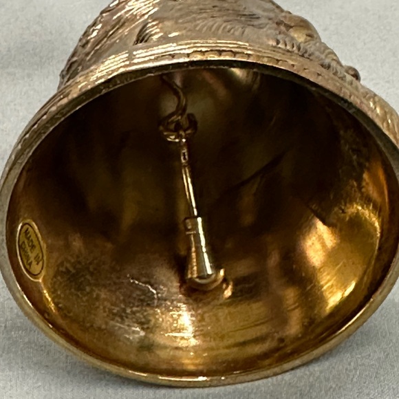 Heavy gold metallic Santa bell - Picture 4 of 9
